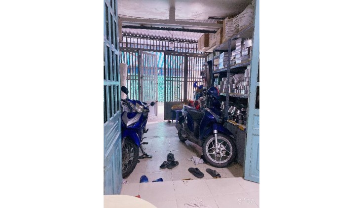 CHỦ NHÀ CẦN RA GẤP -CHỢ RẠCH ÔNG -NGUYỄN THỊ TẦN P2 Q8 - 84M2 NGANG 4.2M CHỈ 6.8TỶ, ĐI ĐÂU CŨNG THUẬN TIỆN.NHÀ 2 MẶT HẺM  THOÁNG
